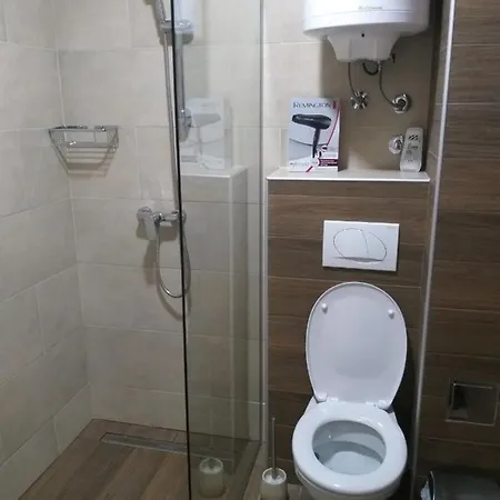 Milmari Sara P61 Kopaonik